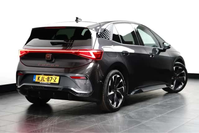 CUPRA Born (2024) thumbnail 4