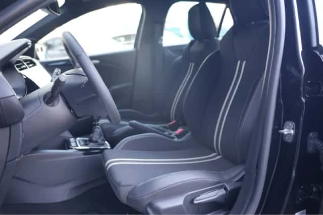 Opel Corsa (2024) thumbnail 5