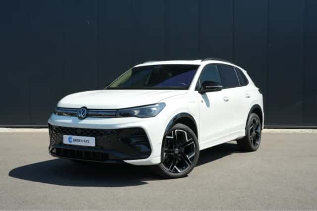 Volkswagen Tiguan (2025) thumbnail 1