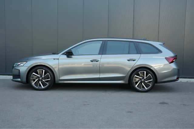 Škoda Octavia (2025) thumbnail 4