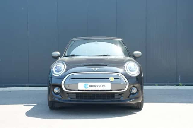 MINI Electric (2020) thumbnail 2