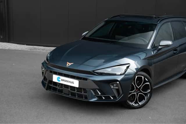 CUPRA Leon Sportstourer (2025) thumbnail 3