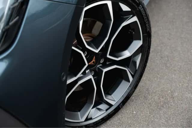 CUPRA Leon Sportstourer (2025) thumbnail 4