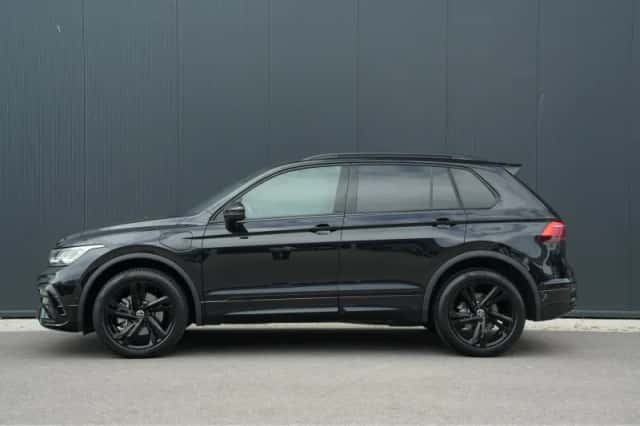 Volkswagen Tiguan (2022) thumbnail 3