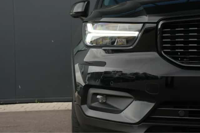 Volvo XC40 (2020) thumbnail 4