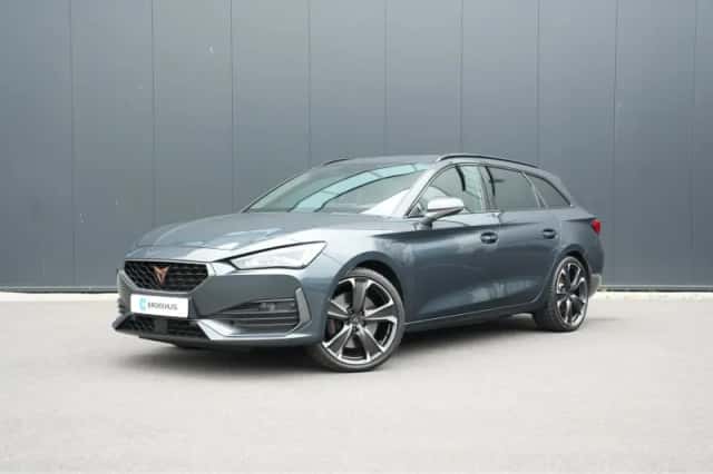 CUPRA Leon Sportstourer (2023) thumbnail 1