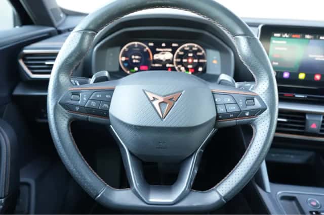 CUPRA Formentor (2023) thumbnail 5