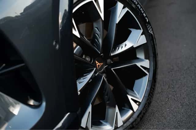 CUPRA Formentor (2025) thumbnail 5