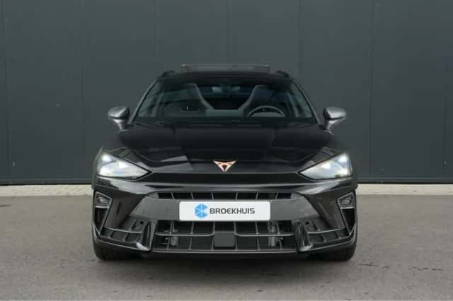 CUPRA Leon Sportstourer (2025) thumbnail 2