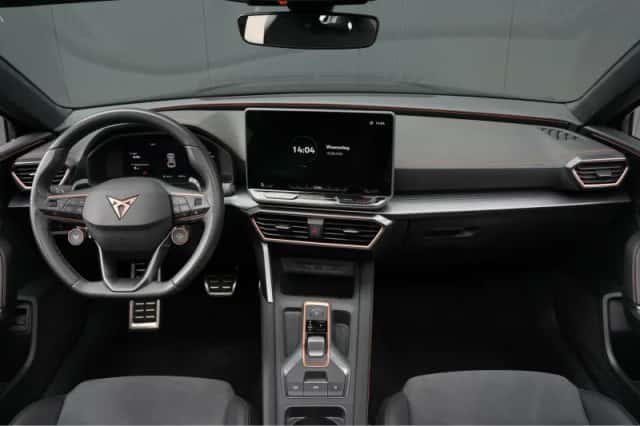 CUPRA Leon Sportstourer (2025) thumbnail 5