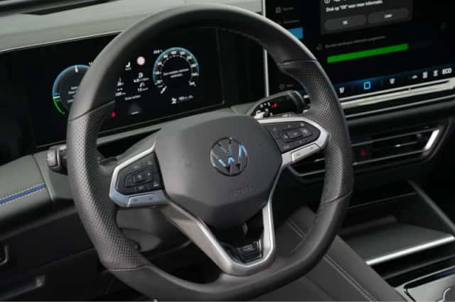 Volkswagen Tiguan (2025) thumbnail 6