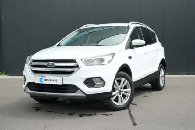 Ford Kuga (2018) thumbnail 1