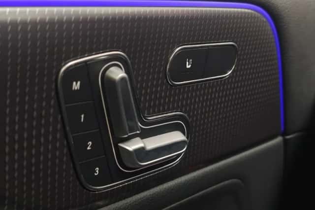 Mercedes-Benz EQA (2021) thumbnail 6