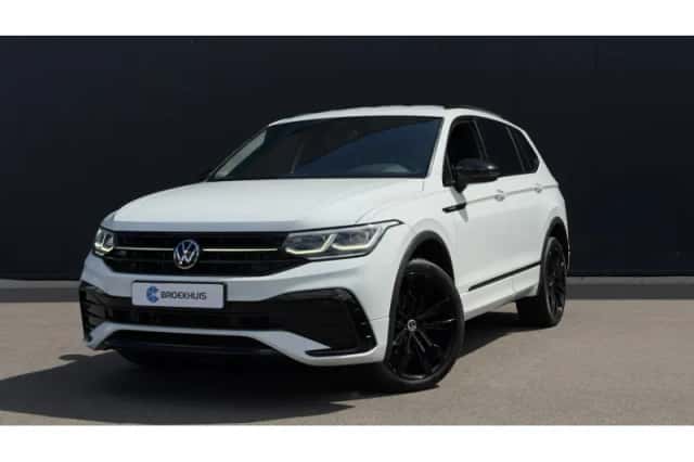 Volkswagen Tiguan (2023) thumbnail 1