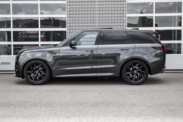Land Rover Range Rover Sport (2023) thumbnail 6