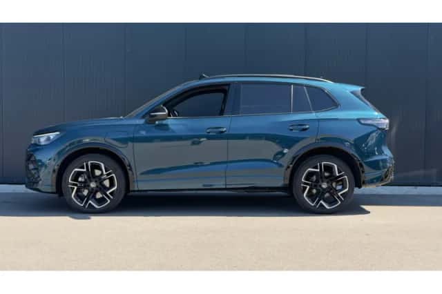 Volkswagen Tiguan (2025) thumbnail 4