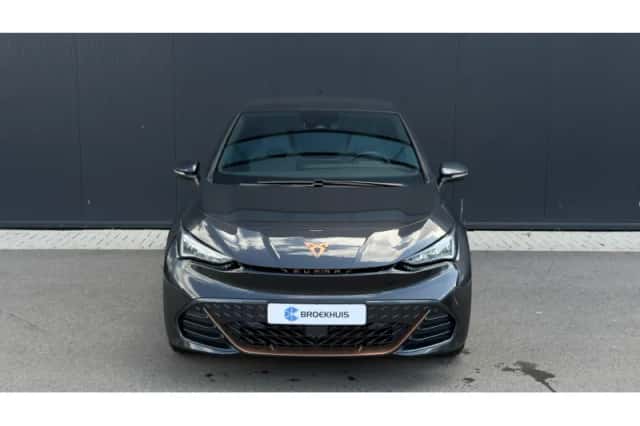 CUPRA Born (2024) thumbnail 2