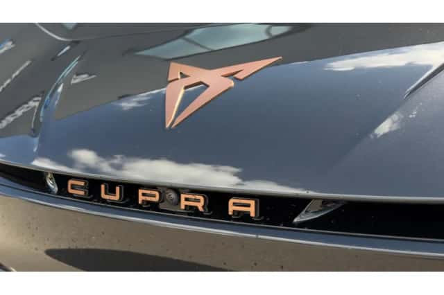 CUPRA Born (2024) thumbnail 3