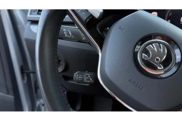 Škoda Superb (2022) thumbnail 6