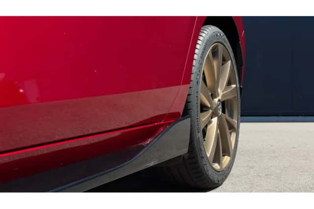 Mazda 3 (2024) thumbnail 5