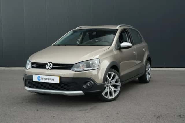 Volkswagen Polo (2016) thumbnail 1