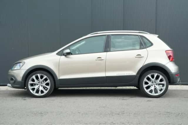 Volkswagen Polo (2016) thumbnail 3