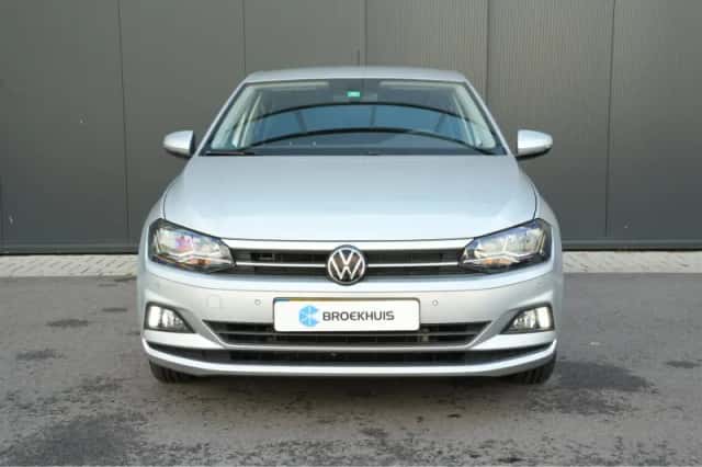 Volkswagen Polo (2021) thumbnail 2