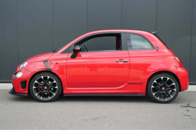 Fiat 500 (2016) thumbnail 4