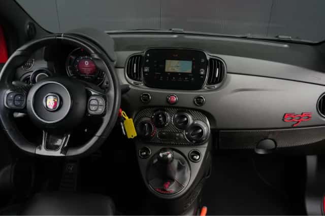 Fiat 500 (2016) thumbnail 6
