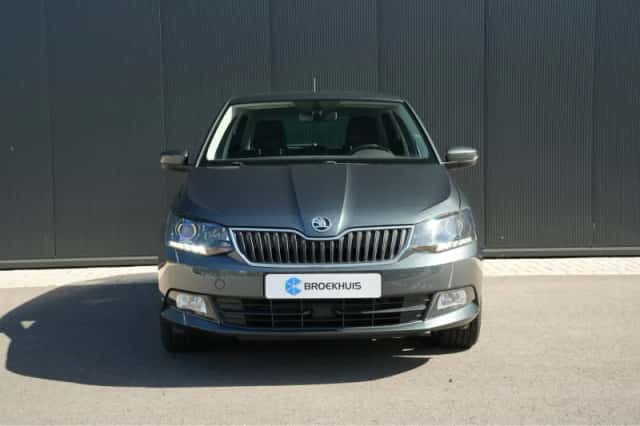 Škoda Fabia (2017) thumbnail 2