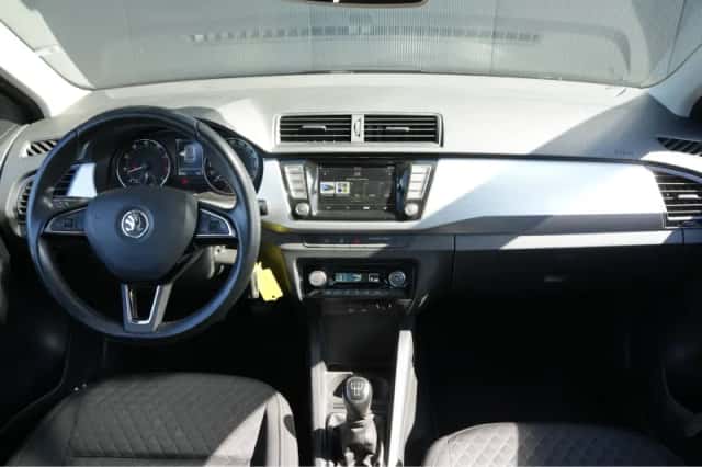 Škoda Fabia (2017) thumbnail 4