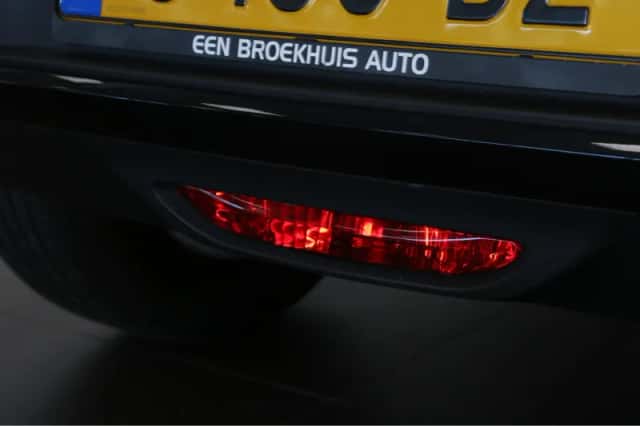 Opel Mokka (2022) thumbnail 10