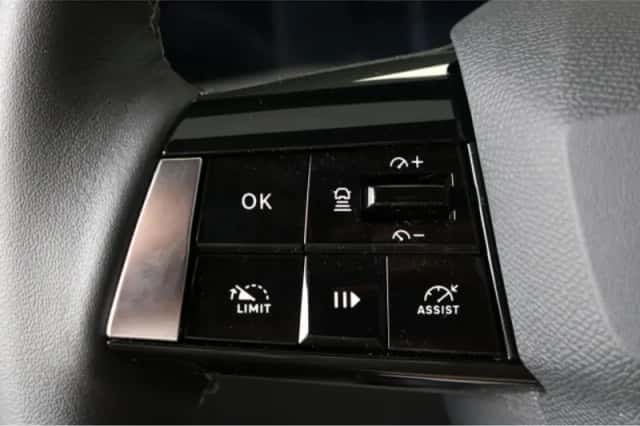 Opel Astra (2023) thumbnail 26