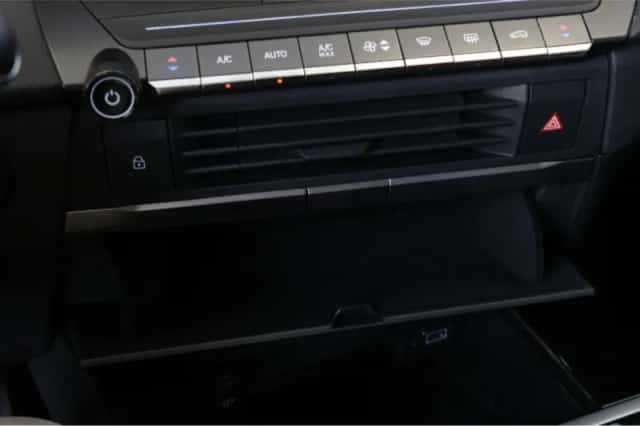 Opel Astra (2023) thumbnail 43