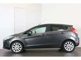 Ford Fiesta (2017) thumbnail 3
