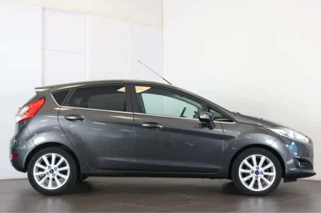 Ford Fiesta (2017) thumbnail 4
