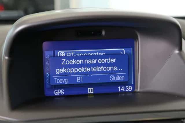 Ford Fiesta (2017) thumbnail 31