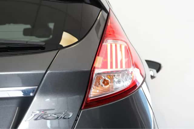 Ford Fiesta (2017) thumbnail 9