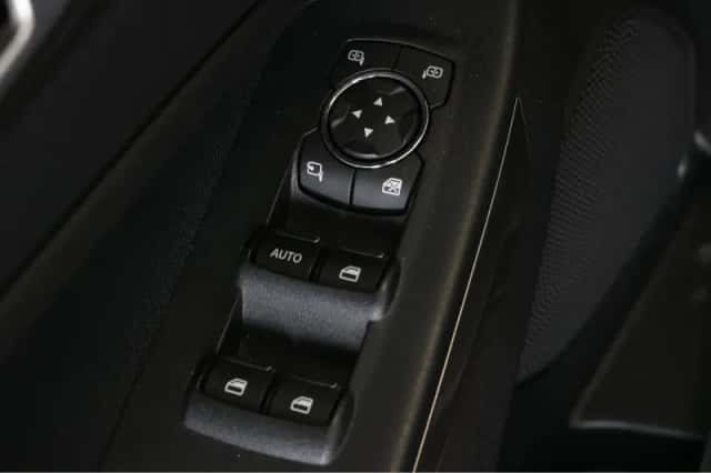 Ford EcoSport (2018) thumbnail 19