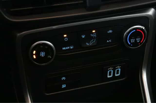 Ford EcoSport (2018) thumbnail 33