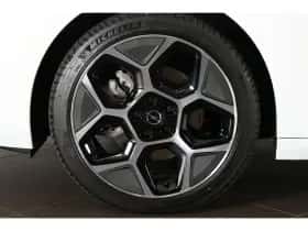 Opel Astra (2025) thumbnail 11