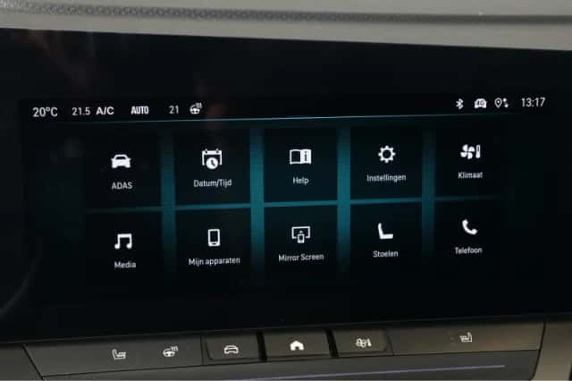 Opel Astra (2025) thumbnail 38