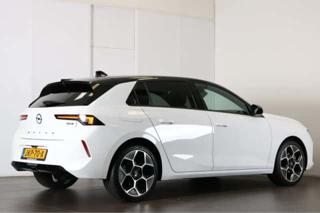 Opel Astra (2025) thumbnail 5