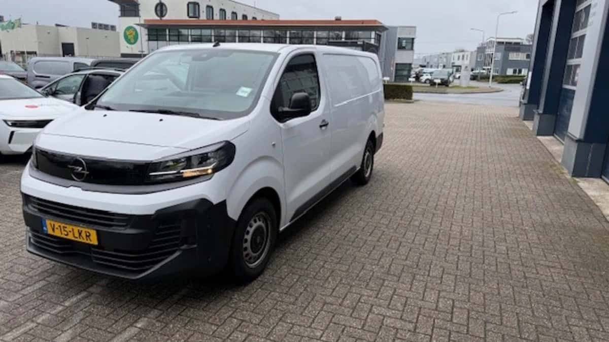 Opel Vivaro (2025) — foto 1