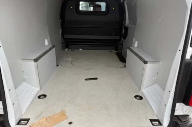 Opel Vivaro (2025) thumbnail 9