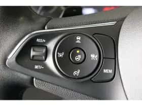 Opel Grandland (2022) thumbnail 32