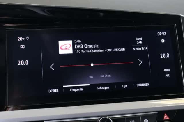 Opel Grandland (2022) thumbnail 37
