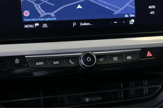 Opel Grandland (2022) thumbnail 43