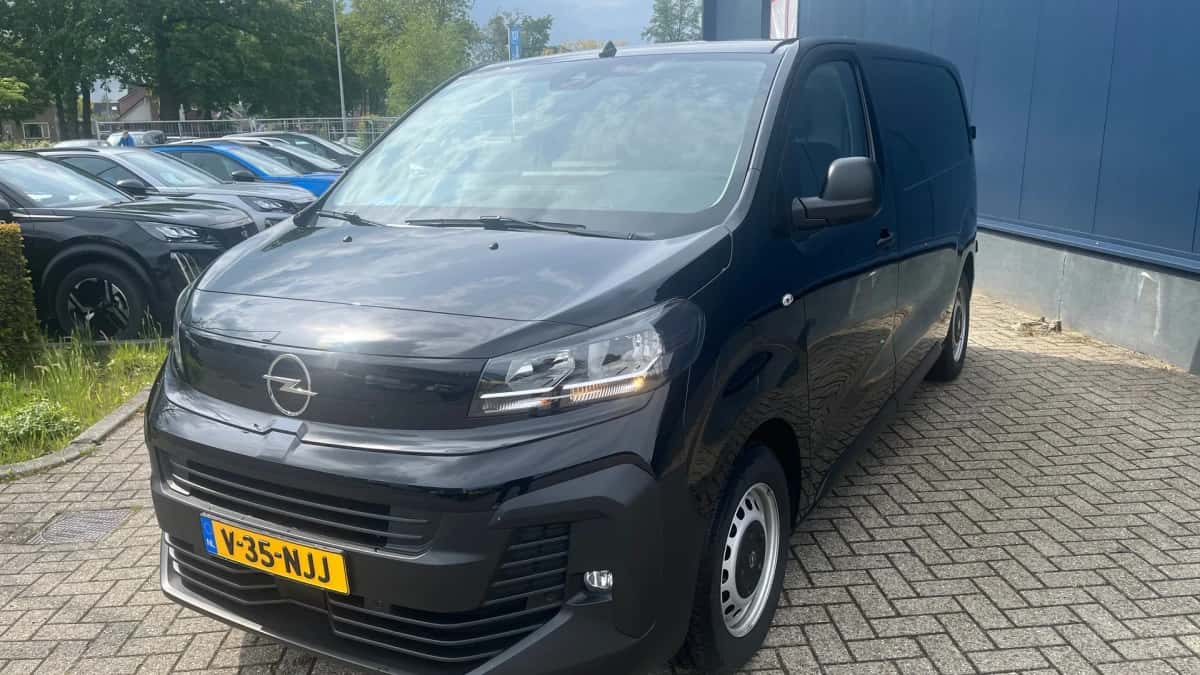 Opel Vivaro (2025) — foto 1