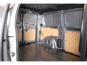 Opel Vivaro (2024) thumbnail 16